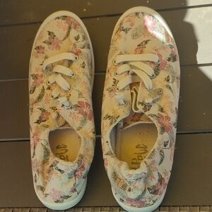 Mad Love Slip On Sneakers Hawaiian Floral Spring 11